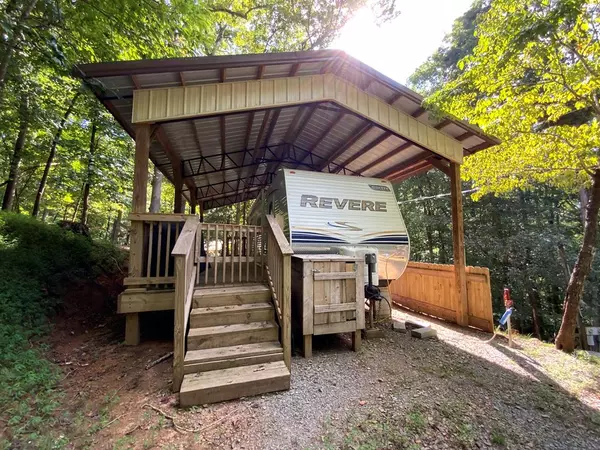 252 6th Street, Ellijay, GA 30540