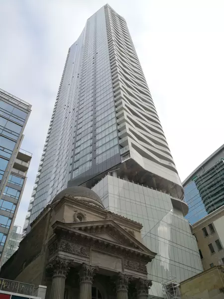 197 Yonge ST #5304, Toronto C08, ON M5B 1M4