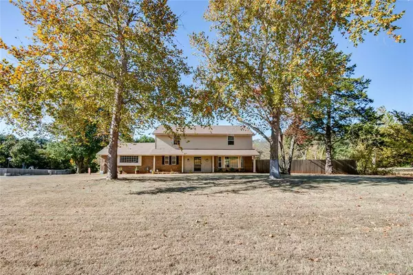 2509 Old Farm Lane, Edmond, OK 73013