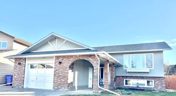 318 Sherwood PL W, Lethbridge, AB T1K 6E3