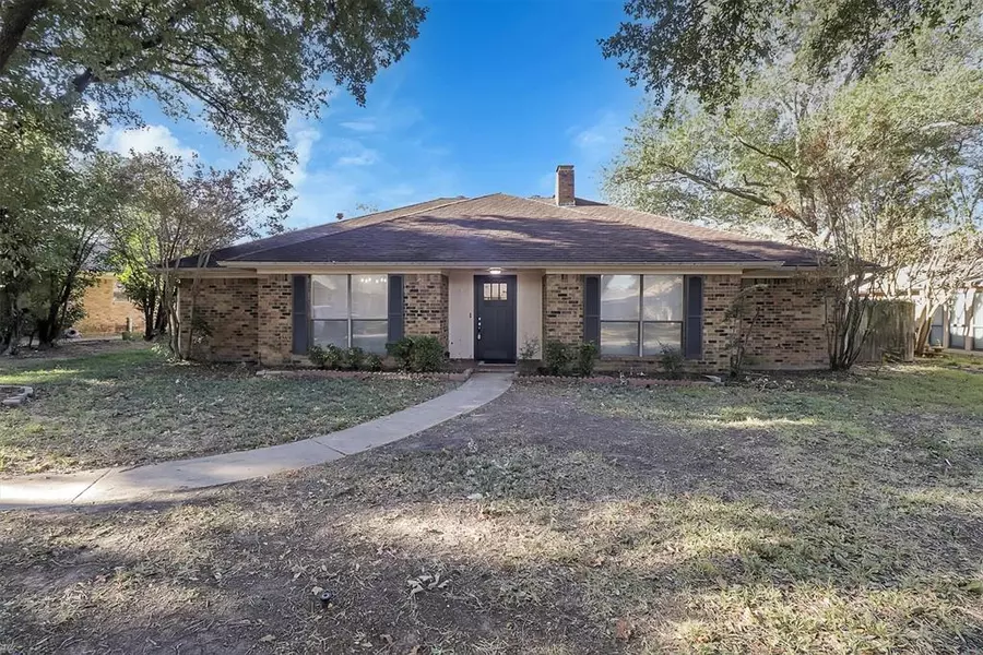 1009 Glenda Street, Terrell, TX 75160