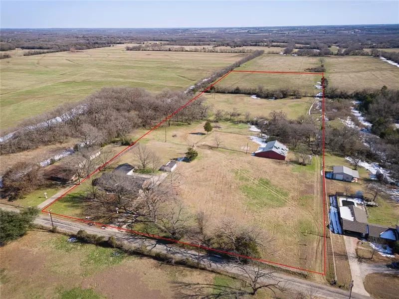 1062 JP Cave Road, Sherman, TX 75090