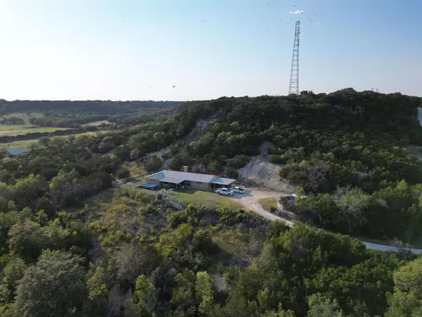 106 Bronstad Street, Cranfills Gap, TX 76637