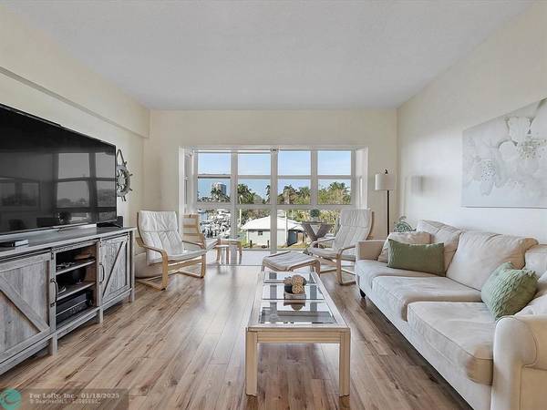 Lauderdale By The Sea, FL 33062,1481 S Ocean Blvd  #315