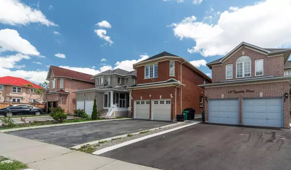 Brampton, ON L6R 2C8,51 Tigerlily PL