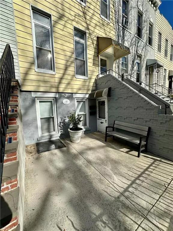 Brooklyn, NY 11215,13 Windsor PL