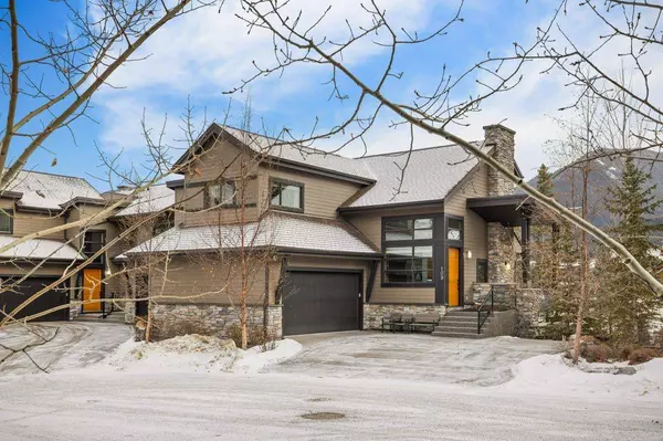 109 Riva CT, Canmore, AB T1W 3L4