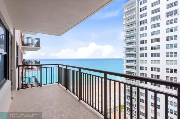 Fort Lauderdale, FL 33308,3800 Galt Ocean Dr  #1108