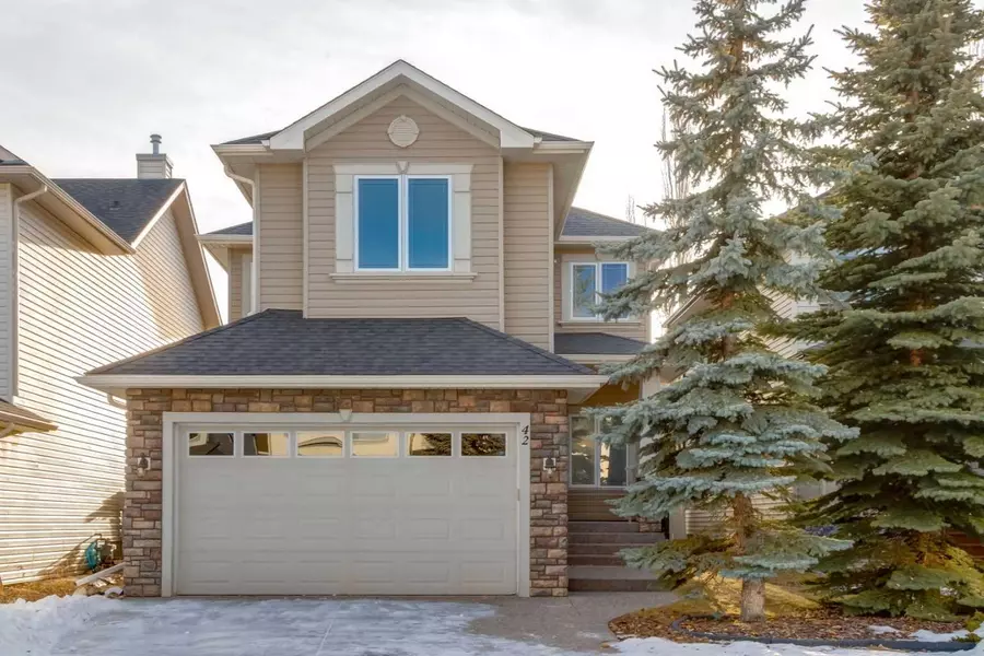 42 Cougar Ridge CRES Southwest, Calgary, AB T3H 4X7