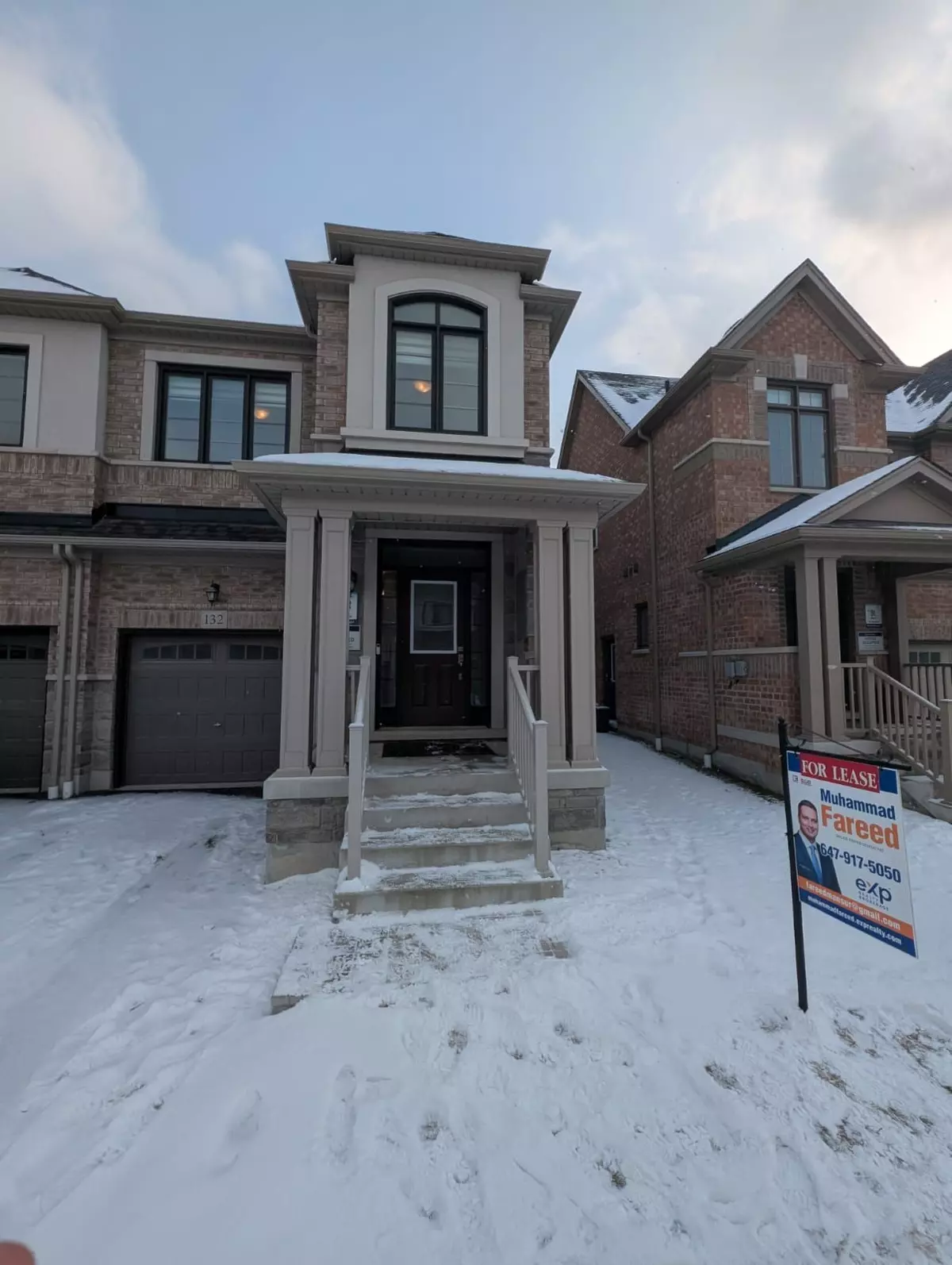 Whitby, ON L1P 0N5,132 Laing DR