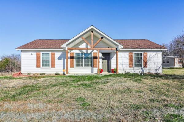 627 W 9th Street, Kemp, TX 75143