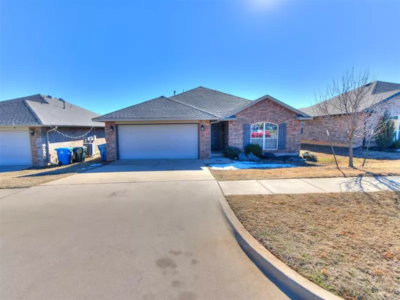 10516 Turtle Back Drive, Midwest City, OK 73130