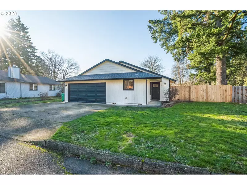 2011 SE 112TH AVE, Portland, OR 97216