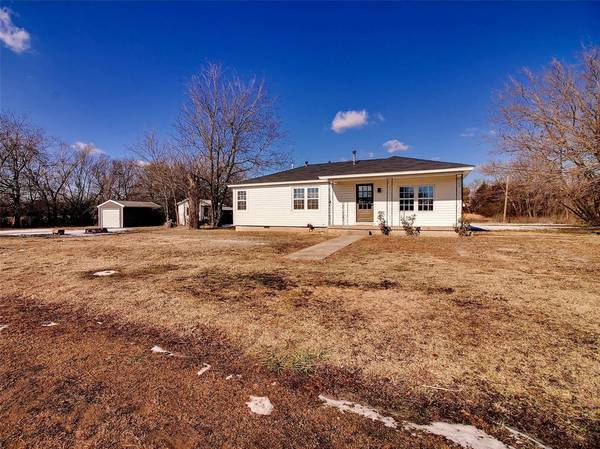 1005 W 2nd Street, Stroud, OK 74079