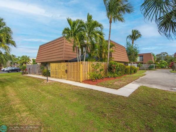 1166 6th Ave, Vero Beach, FL 32960