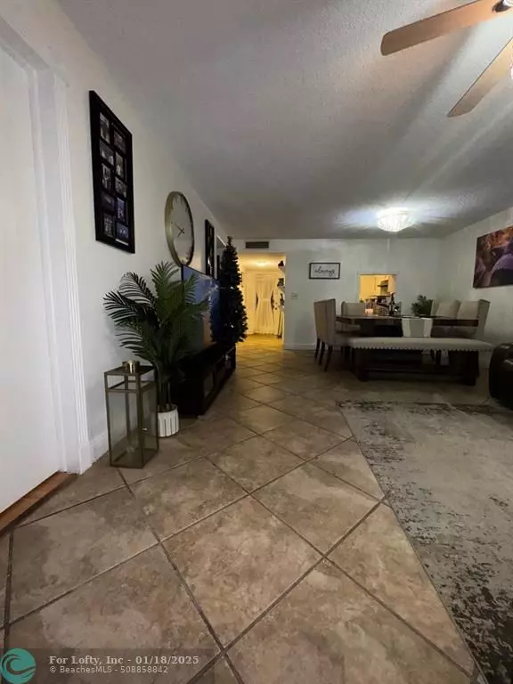 Coral Springs, FL 33065,8821 NW 38TH DR  #205-A