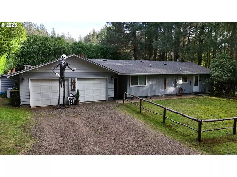 83299 KENDALL LN, Florence, OR 97439