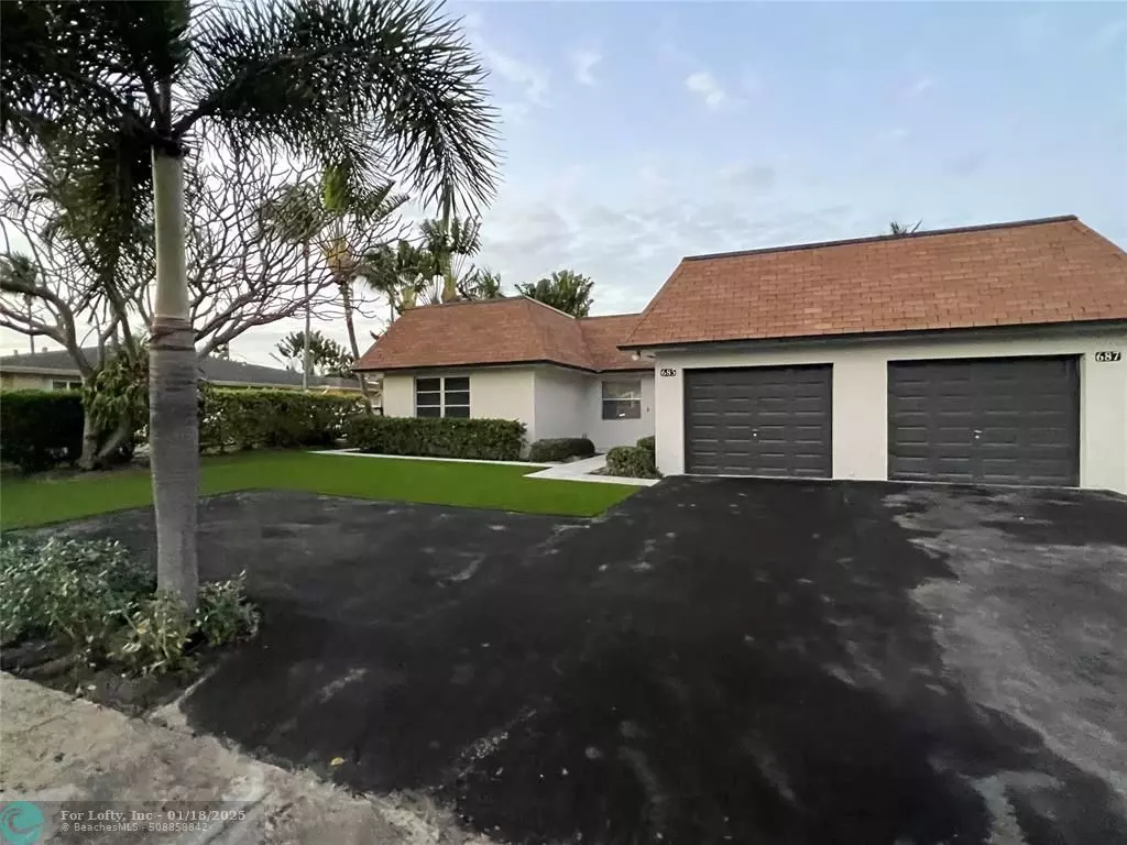 Boca Raton, FL 33487,687 Hastings