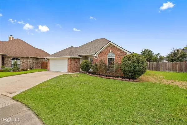 Bossier City, LA 71111,6004 Zachary Circle