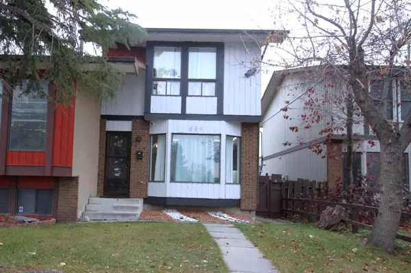 699 Whiteridge RD Northeast, Calgary, AB T1Y 4K4