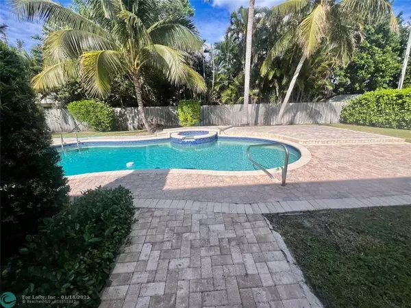 Boca Raton, FL 33487,687 Hastings