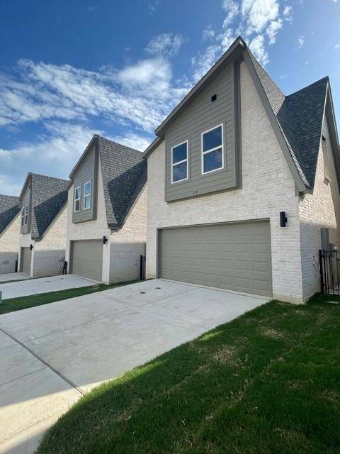 Lewisville, TX 75067,376 Oakbend Drive