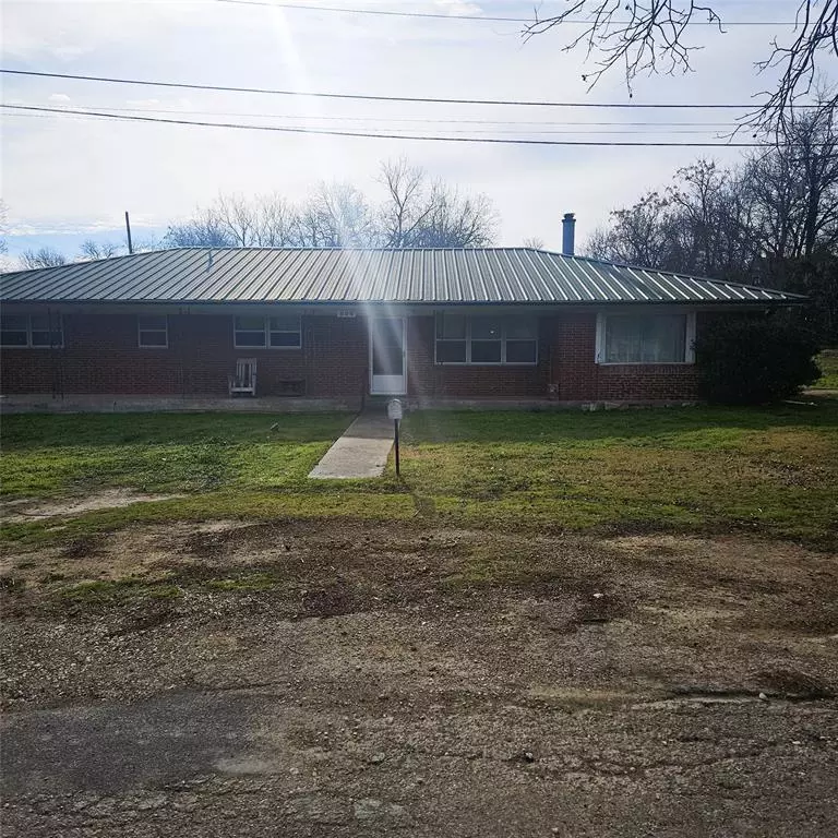 Clifton, TX 76634,506 Mary Street