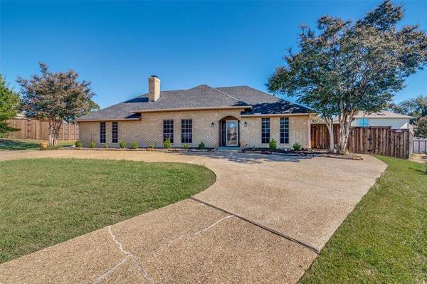 1614 Rollinghill Circle, Garland, TX 75043