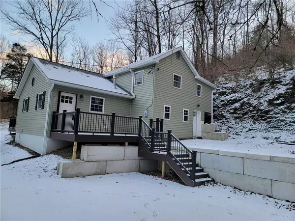 169 Hatch Gravel Road, Moore Twp, PA 18014