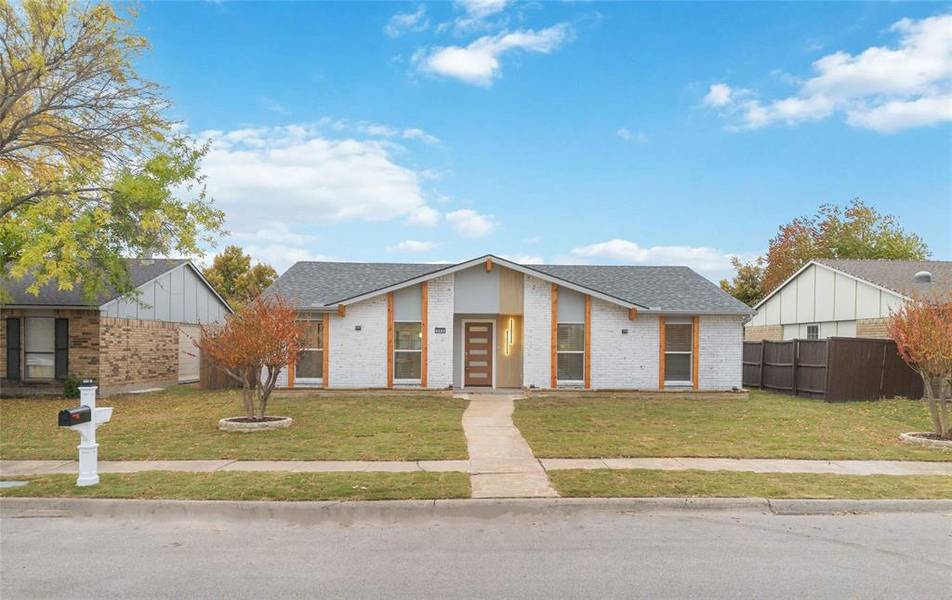 122 Lucinda Drive, Garland, TX 75040