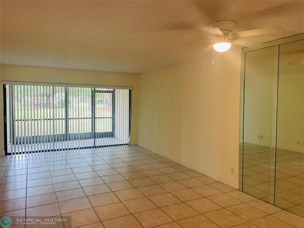 Deerfield Beach, FL 33442,2273 SW 15TH ST  #153