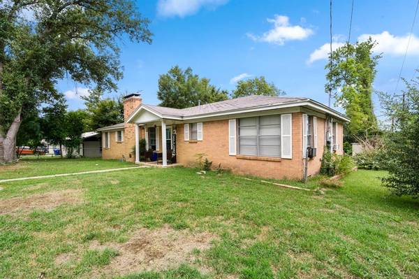 Athens, TX 75751,700 Powderhorn Drive