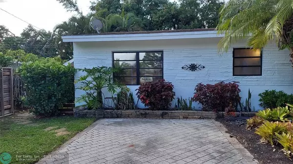 2805 NE 16th Ave, Wilton Manors, FL 33334