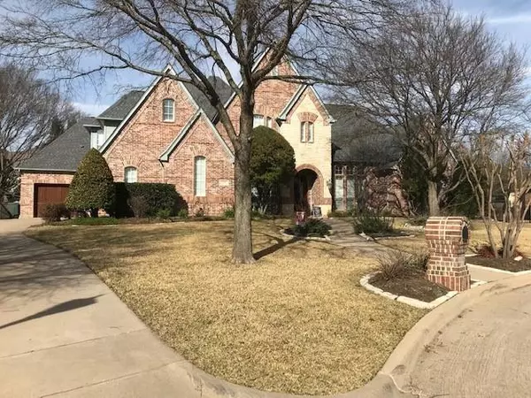 1208 Lorraine Court,  Southlake,  TX 76092