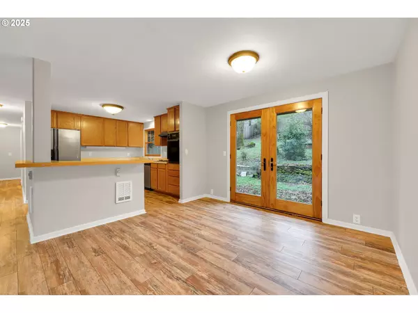 Eugene, OR 97405,1666 W 28TH PL