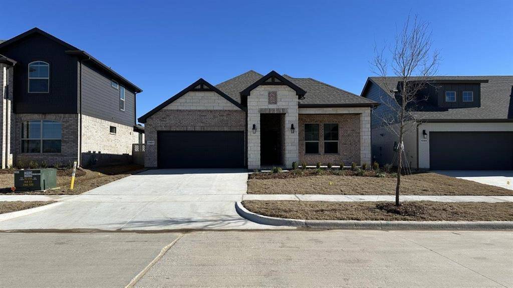 1901 BRINDLE Street, Northlake, TX 76247