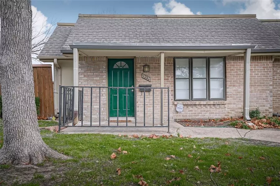 13937 Brookgreen Drive, Dallas, TX 75240