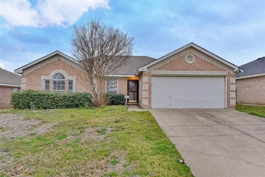 611 Saint Eric Drive, Mansfield, TX 76063