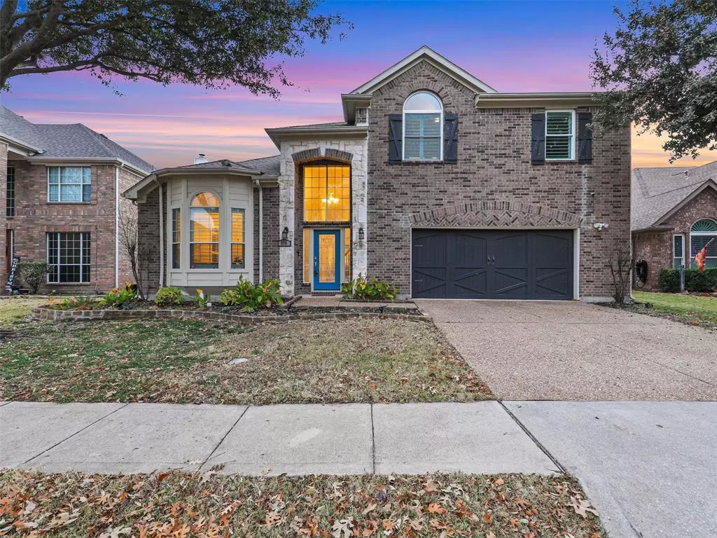 Mckinney, TX 75072,816 Royal Crest Court