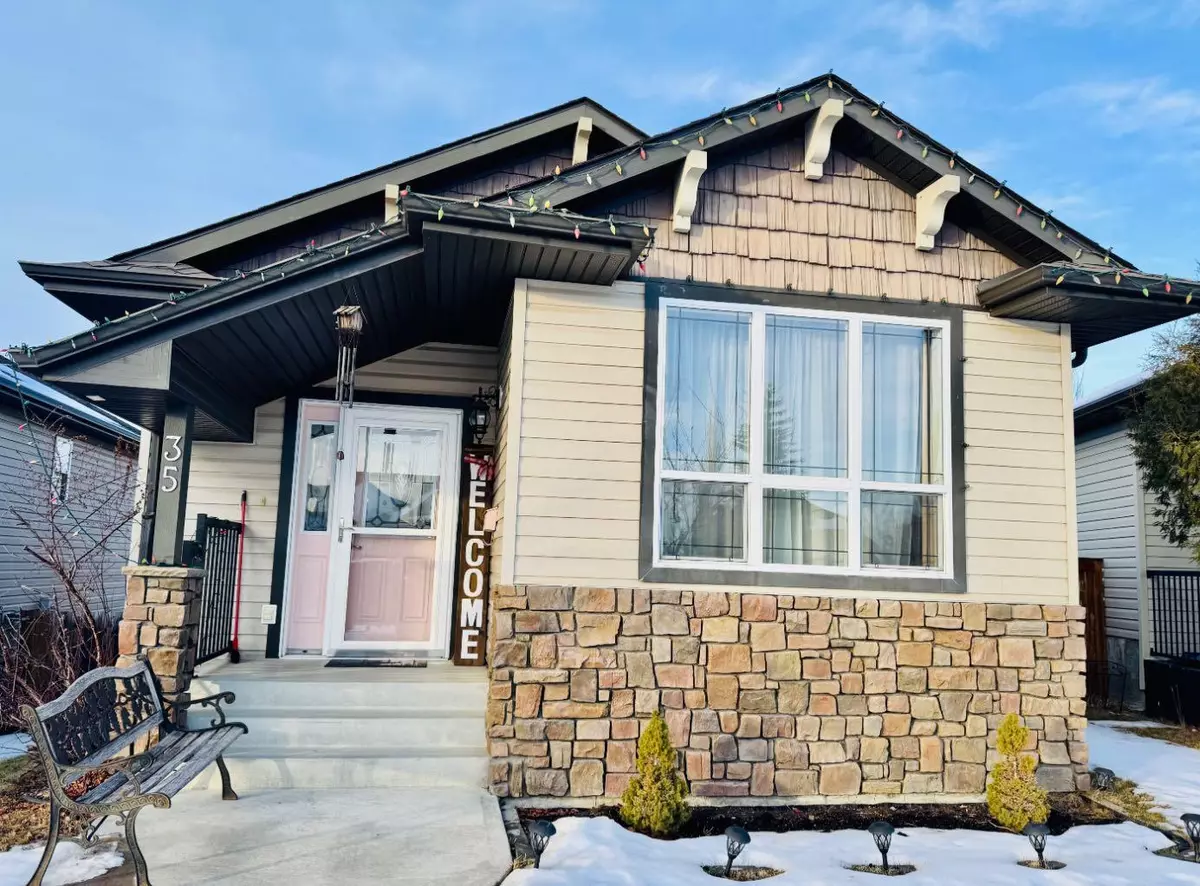 Red Deer, AB T4R 0C7,35 Imbeau Close