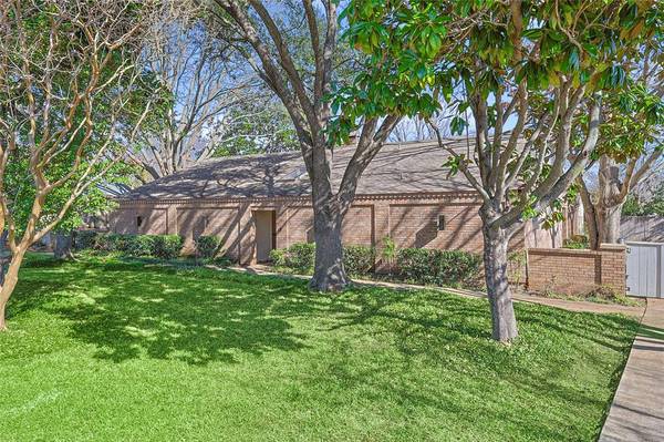 17308 Calla Drive, Dallas, TX 75252