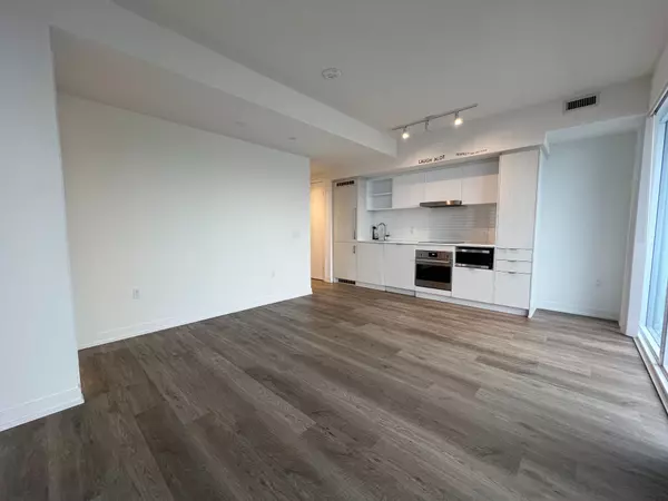 55 Cooper ST #3705, Toronto C08, ON M5E 0G1