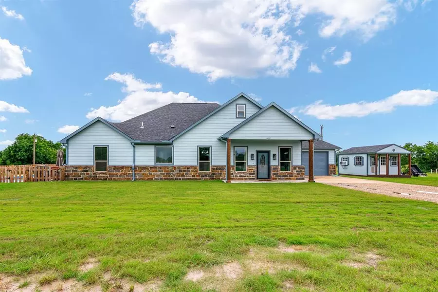 4822 County Road 1037, Celeste, TX 75423