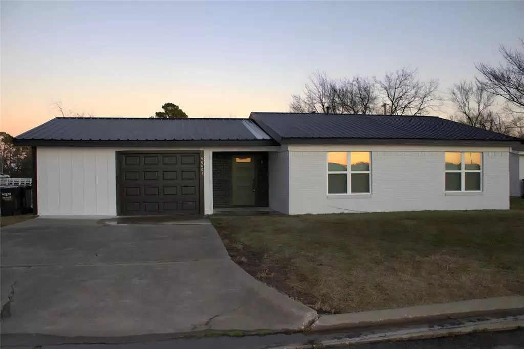 Greenville, TX 75402,50001 Del Ra Drive