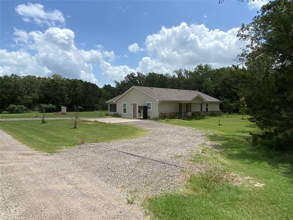 1024 Vz County Road 3208, Wills Point, TX 75169