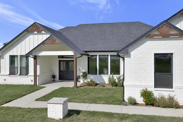 Fort Worth, TX 76126,5564 Sheilagh Place