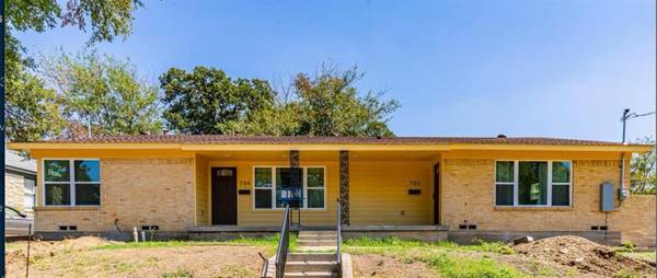 704/702 Blaylock Drive, Dallas, TX 75203