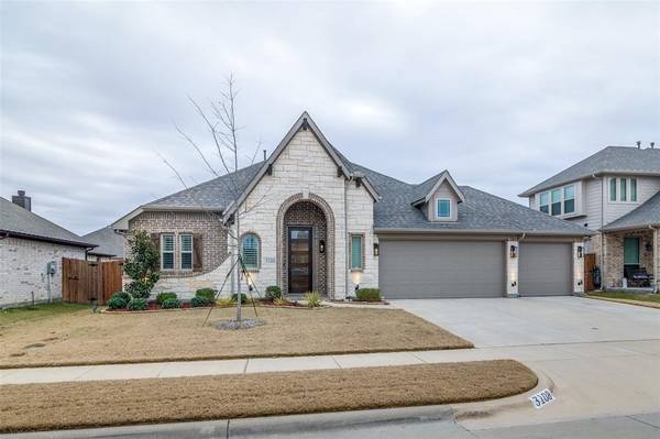 3108 Midnight Moon Drive, Mesquite, TX 75181