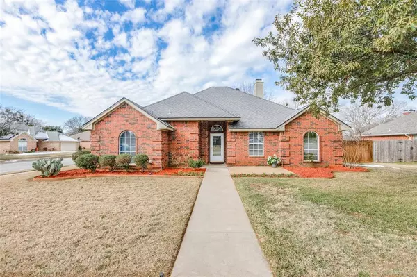 217 D Lynne Street, Aubrey, TX 76227