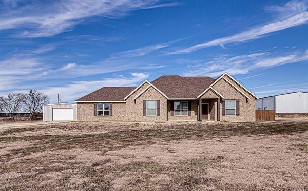 101 Cordes Drive, Alvarado, TX 76009